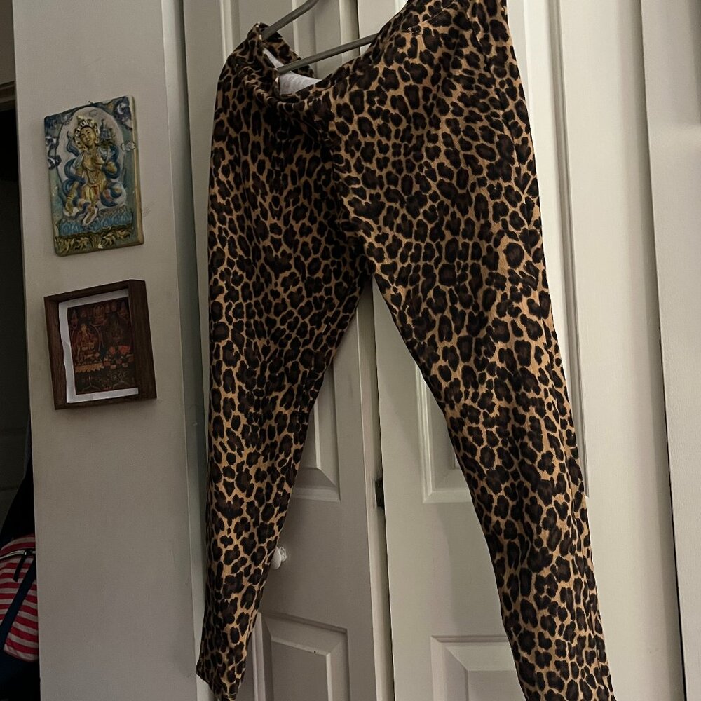 Leopard print denim leggings